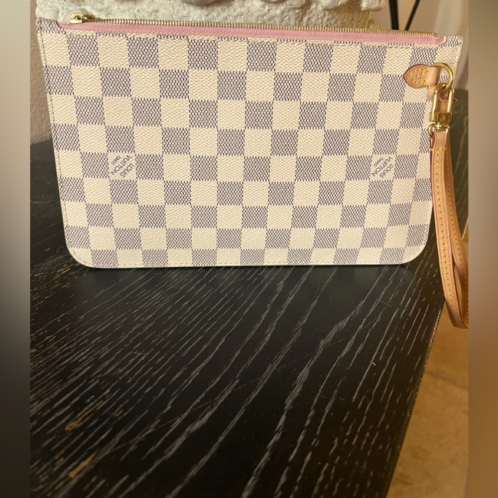 Authentic Louis Vuitton Damier Azur Neverfull Pouchette